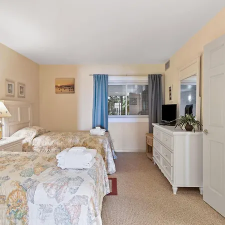 Ocean One 407 Villa